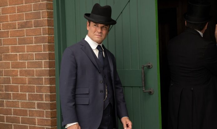 yannick bisson as william murdoch