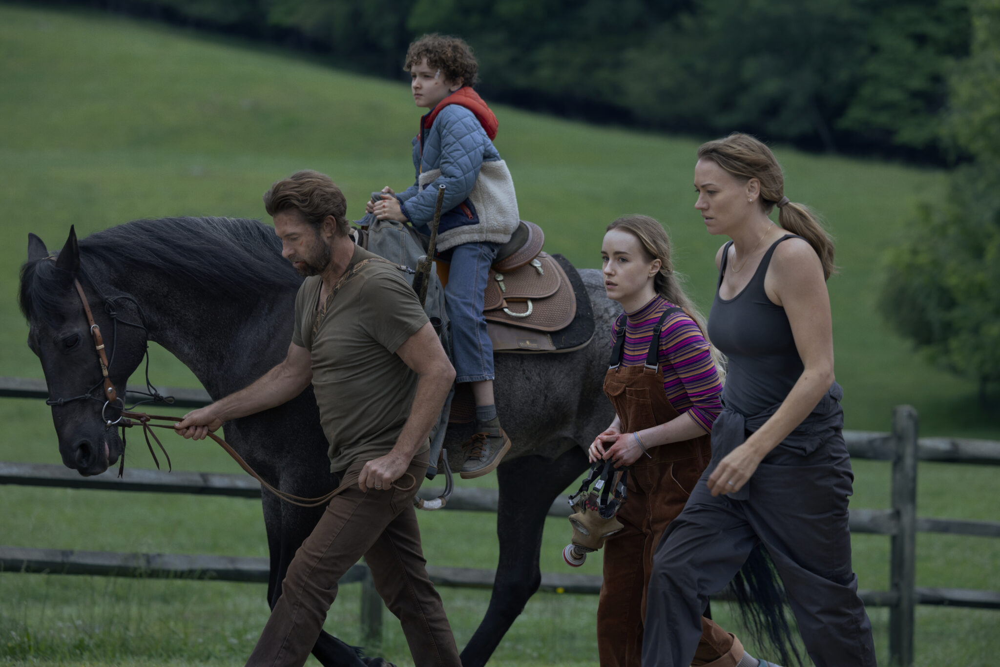 TEACUP -- "You Don't Know What It Means To Win" Episode 106 -- Pictured: (l-r) Scott Speedman as James Chenoweth, Caleb Dolden as Arlo Chenoweth, Emilie Bierre as Meryl Chenoweth, Yvonne Strahovski as Maggie Chenoweth— (Photo by: Mark Hill/PEACOCK)