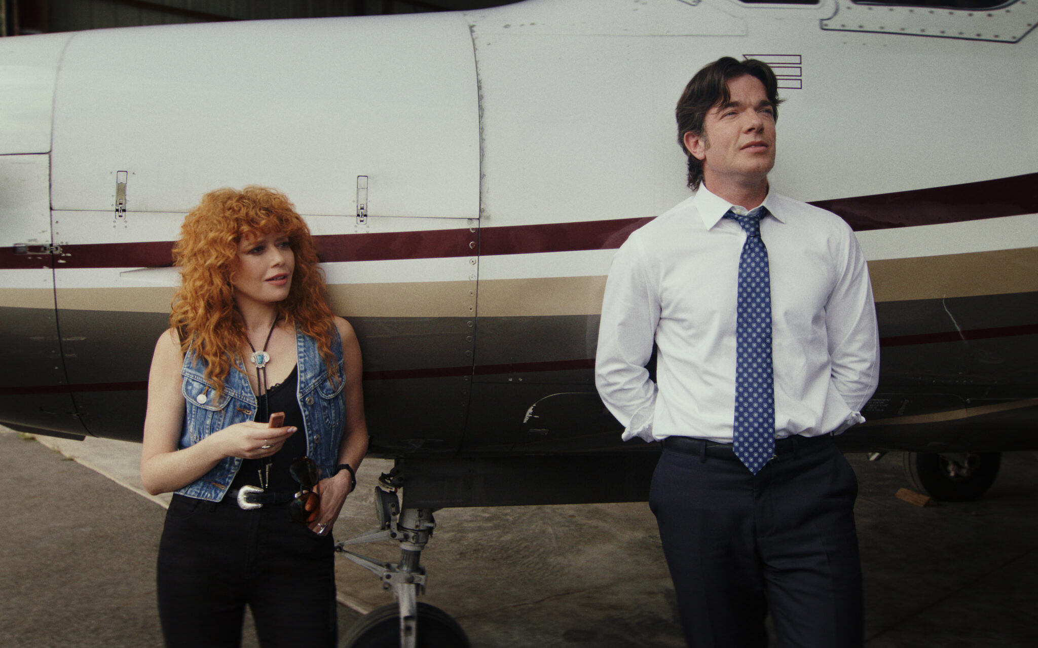 OKER FACE  -- Pictured: (l-r) Natasha Lyonne as Charlie Cale, John Mulaney as Special Agent Daniel Clyde Otis -- (Photo by: PEACOCK)